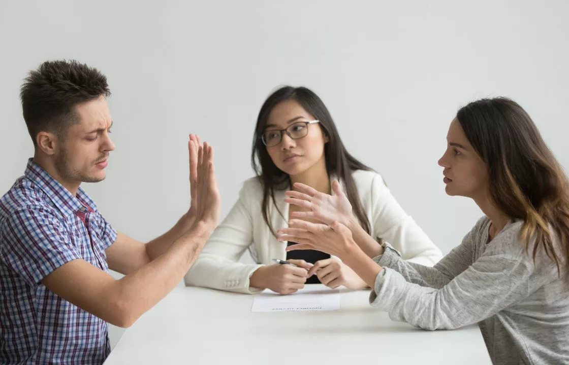 Image of couple arguing in family mediation Greater London